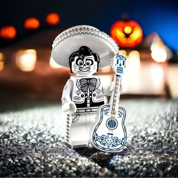 Lego ERNESTO DE LA CRUZ  Disney 100th Anniversary Minifigure - - Picture 3 of 12